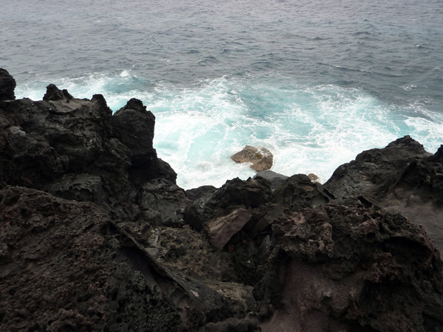 Au pied des vagues