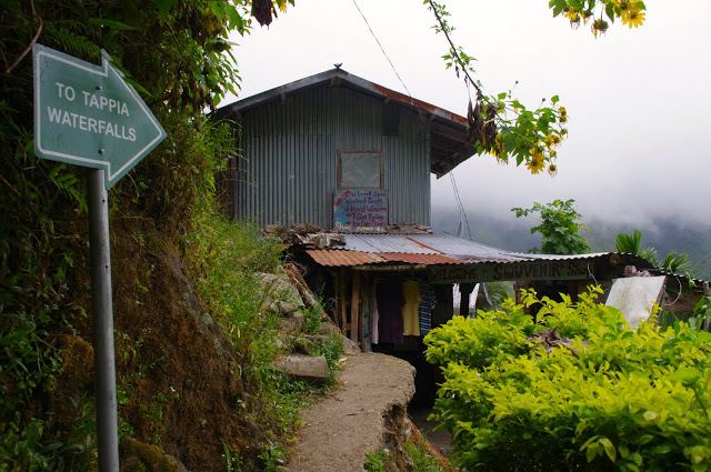 To Tappia Waterfalls